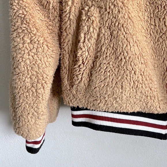 Forever 21 coat - Picture 2 of 3